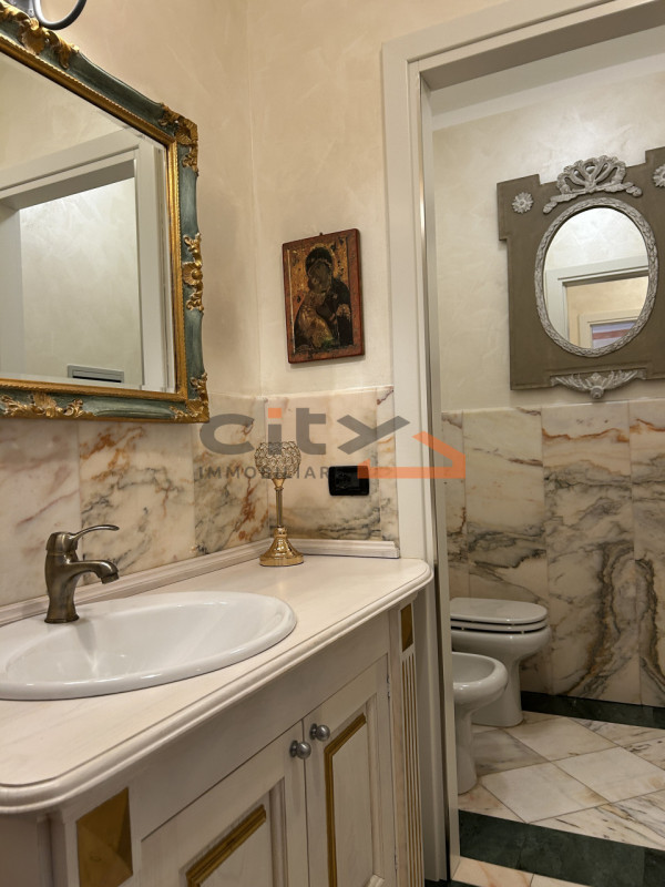 Bassano del Grappa - In tranquilla e ricercata zona residenziale di San Vito, proponiamo in VENDI...