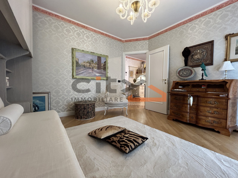 Bassano del Grappa - In tranquilla e ricercata zona residenziale di San Vito, proponiamo in VENDI...