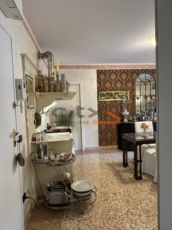 Bassano del Grappa - In tranquilla e ricercata zona residenziale di San Vito, proponiamo in VENDI...