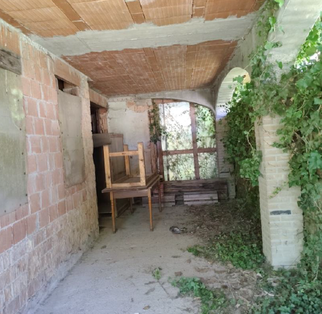 Rif. A.A.09-241

Vendita all'asta - compendio immobiliare in data 09 giugno 2026

Descrizione: tr...