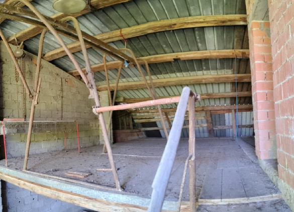 Rif. A.A.09-241

Vendita all'asta - compendio immobiliare in data 09 giugno 2026

Descrizione: tr...