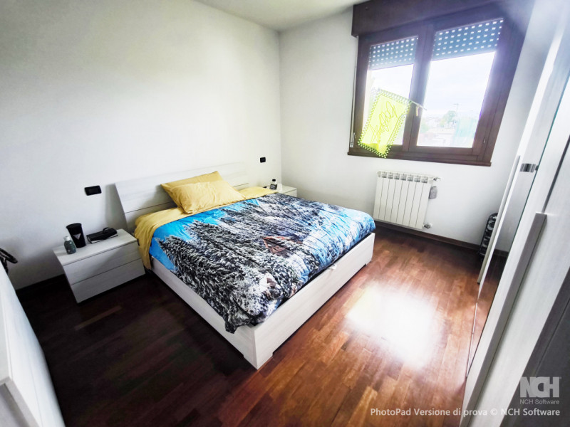 Zona monta' - vendesi appartamento trilocale al piano primo con ascensore.

L'appartamento si tro...