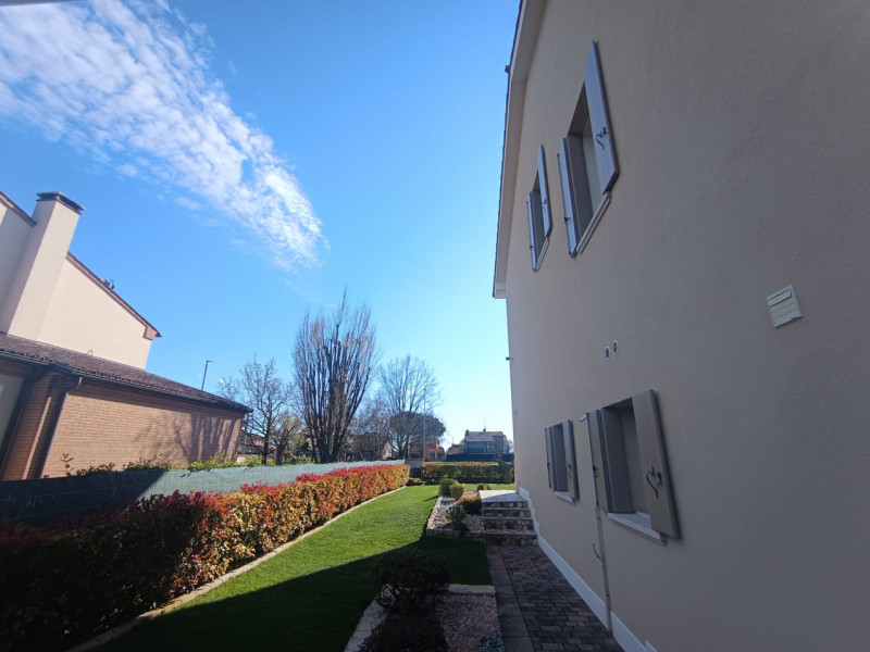 Roveredo di Guà – Loc. Cicogna  
Casa singola su lotto di 700 mq circa, in condizioni ottime.

Pr...