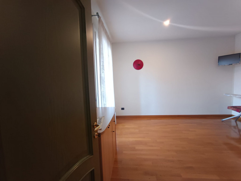 Roveredo di Guà – Loc. Cicogna  
Casa singola su lotto di 700 mq circa, in condizioni ottime.

Pr...