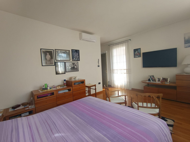 Roveredo di Guà – Loc. Cicogna  
Casa singola su lotto di 700 mq circa, in condizioni ottime.

Pr...