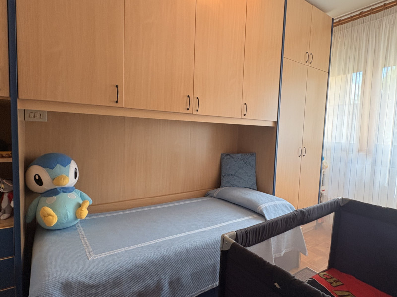 Se stai cercando un appartamento che coniughi spazio e comfort, ti presentiamo questo splendido q...