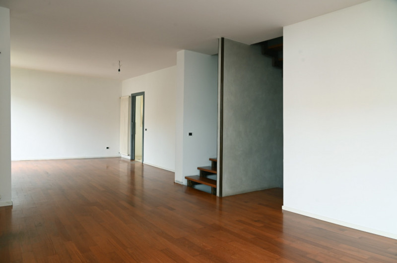 Scoprite questa affascinante villa unifamiliare, situata in una posizione unica di Monselice, car...