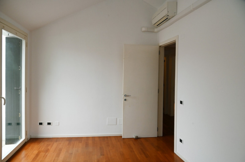 Scoprite questa affascinante villa unifamiliare, situata in una posizione unica di Monselice, car...