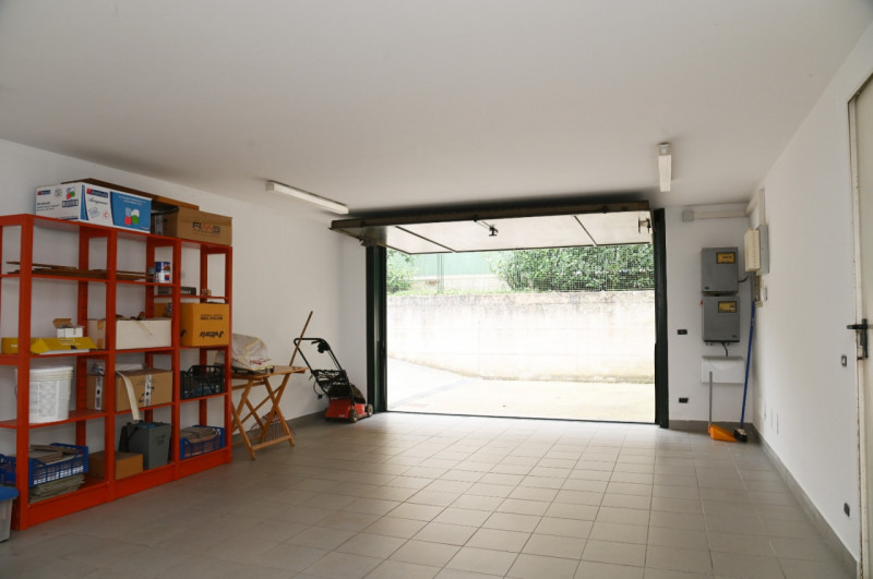 Scoprite questa affascinante villa unifamiliare, situata in una posizione unica di Monselice, car...