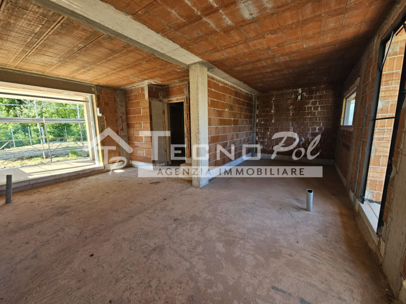 MORTISE - Per chi cerca la comodità alla viabilità senza rinunciare allo spazio verde che solo qu...