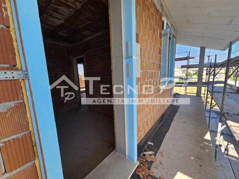 MORTISE - Per chi cerca la comodità alla viabilità senza rinunciare allo spazio verde che solo qu...