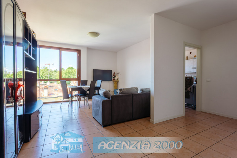 BELLISSIMA VISTA SUI TETTI DI CONSELVE!!! HO L'APPARTAMENTO CON TRAVI A VISTA PERFETTO PER TE !!!...