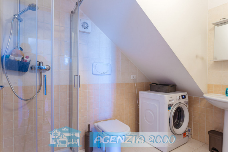 BELLISSIMA VISTA SUI TETTI DI CONSELVE!!! HO L'APPARTAMENTO CON TRAVI A VISTA PERFETTO PER TE !!!...