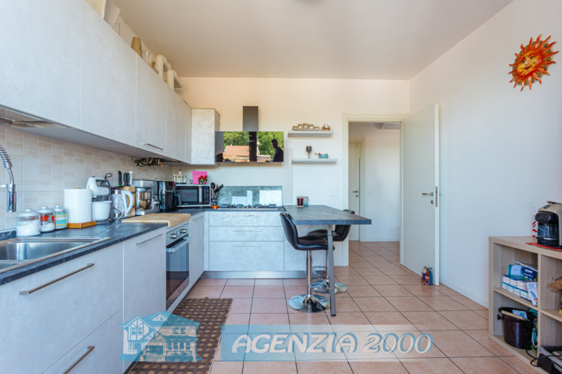 BELLISSIMA VISTA SUI TETTI DI CONSELVE!!! HO L'APPARTAMENTO CON TRAVI A VISTA PERFETTO PER TE !!!...