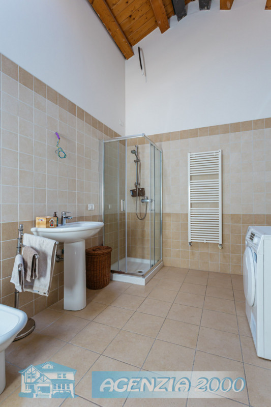 BELLISSIMA VISTA SUI TETTI DI CONSELVE!!! HO L'APPARTAMENTO CON TRAVI A VISTA PERFETTO PER TE !!!...