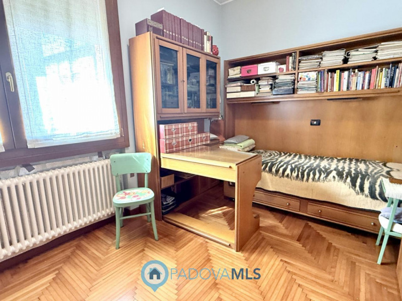 Immobile in esclusiva al Gruppo Padova MLS

SAN BELLINO - ARCELLA: In un contesto residenziale tr...