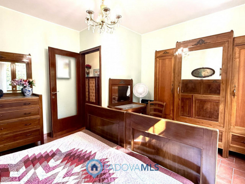 Immobile in esclusiva al Gruppo Padova MLS

SAN BELLINO - ARCELLA: In un contesto residenziale tr...