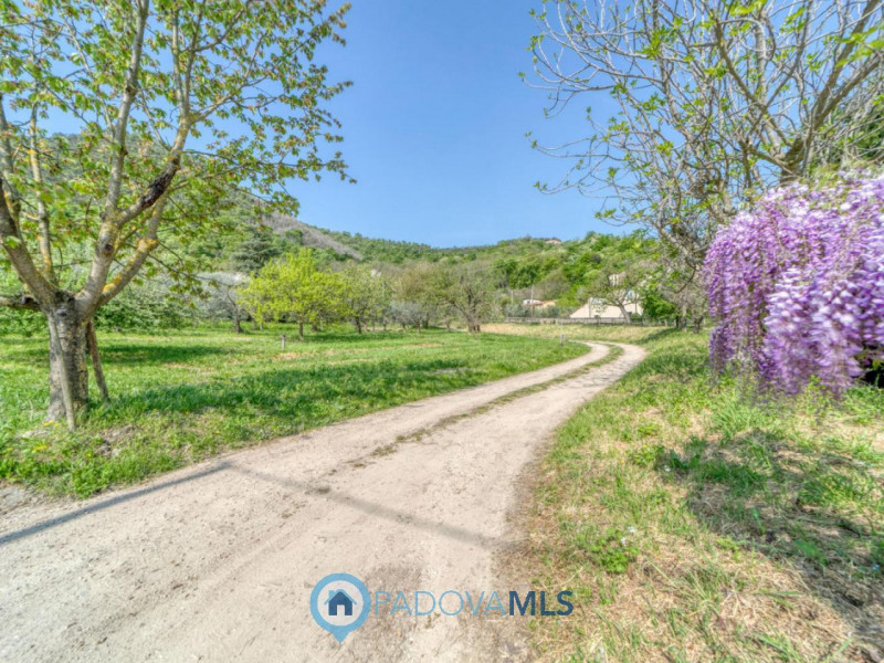 Immobile in esclusiva al Gruppo Padova MLS
MONSELICE Zona Solana, ai piedi del colle Montericco i...