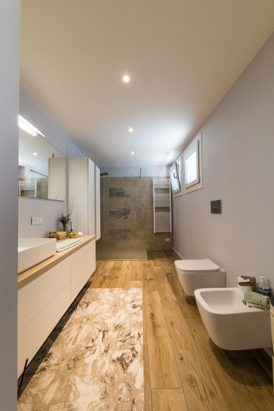 In una bellissima posizione rialzata a Baone, località Calaone, proponiamo in vendita spettacolar...