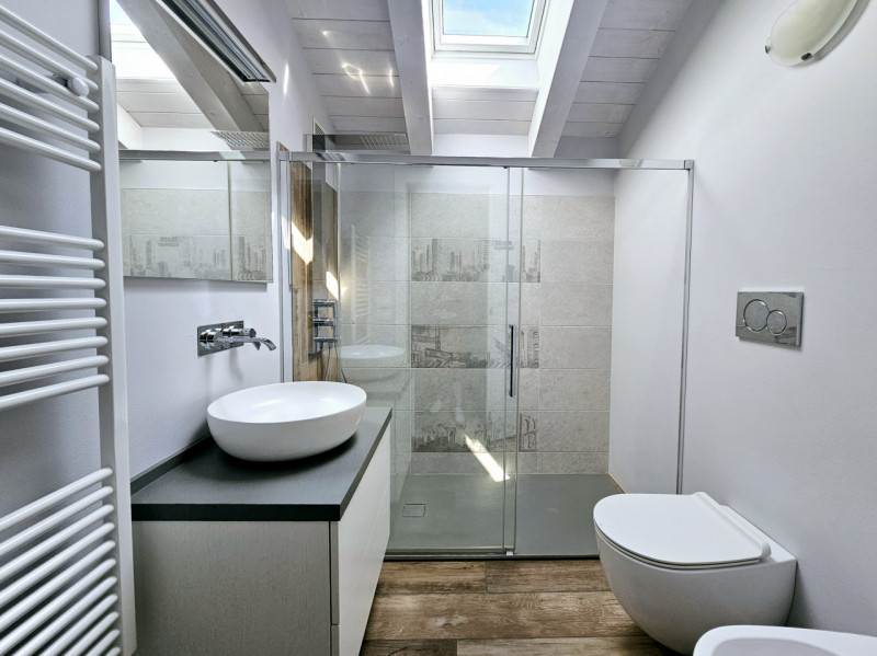 In una bellissima posizione rialzata a Baone, località Calaone, proponiamo in vendita spettacolar...