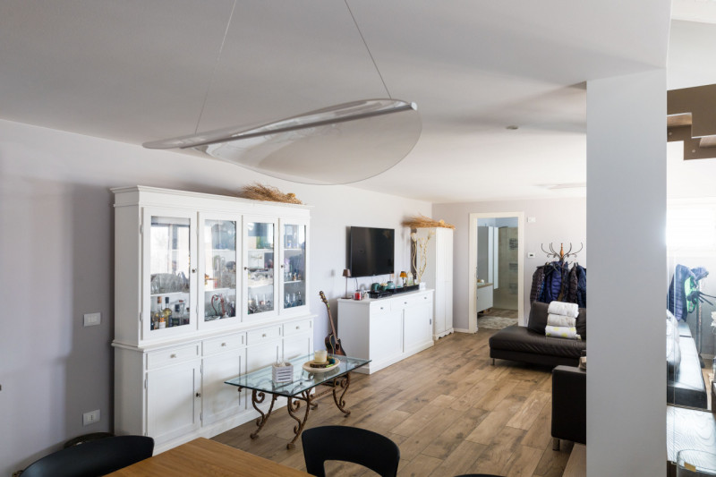 In una bellissima posizione rialzata a Baone, località Calaone, proponiamo in vendita spettacolar...