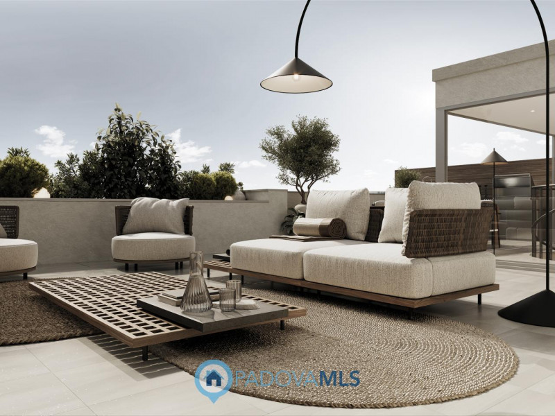 Immobile in esclusiva al Gruppo Padova MLS
Padova zona Crocefisso / Voltabarozzo– Elegante porzio...