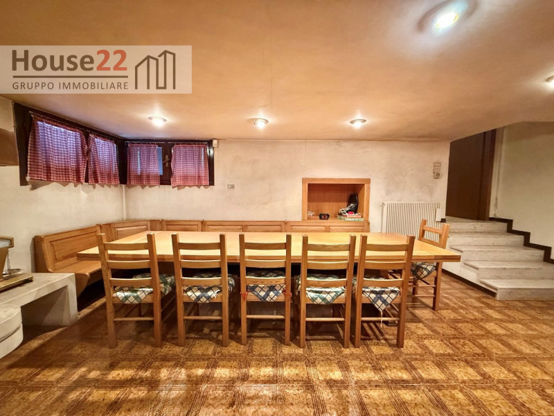 CAVAZZALE - VICENZA. In tranquillo e curato residence di 15 unità residenziali proponiamo SCHIERA...