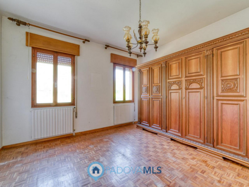 Immobile in esclusiva al Gruppo Padova MLS
MONSELICE Zona Solana, ai piedi del colle Montericco i...