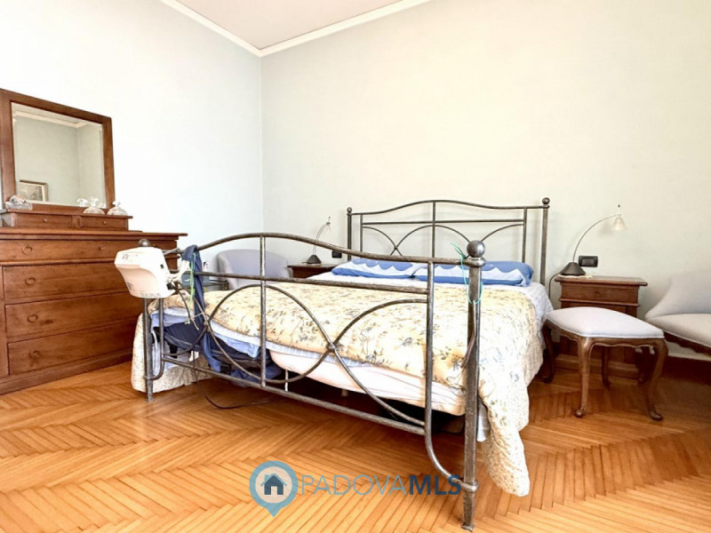 Immobile in esclusiva al Gruppo Padova MLS

SAN BELLINO - ARCELLA: In un contesto residenziale tr...