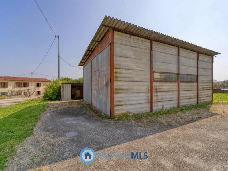 Immobile in esclusiva al Gruppo Padova MLS

MONSELICE Zona Solana, ai piedi del colle Montericco ...