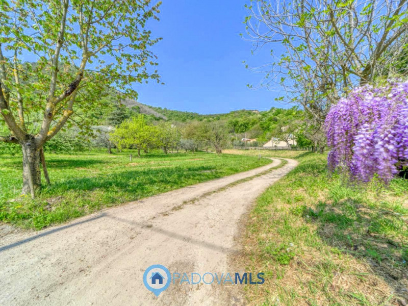 Immobile in esclusiva al Gruppo Padova MLS

MONSELICE Zona Solana, ai piedi del colle Montericco ...