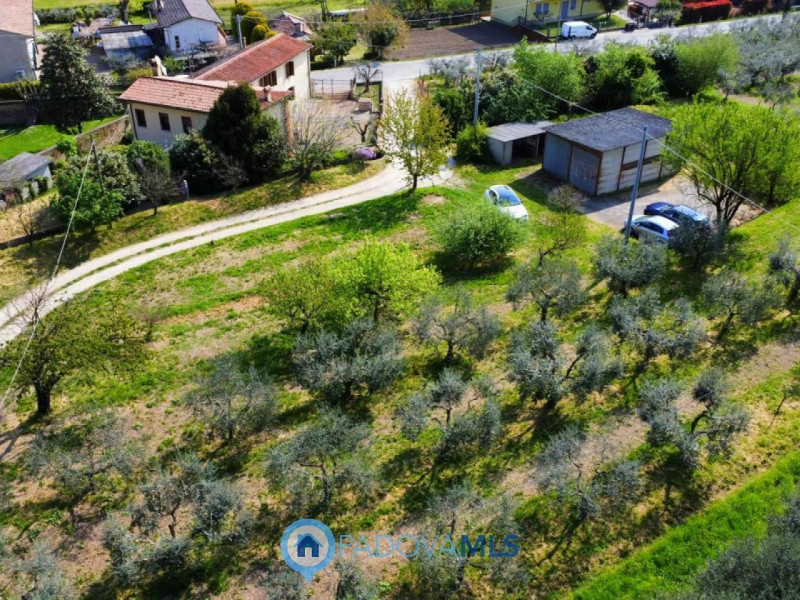 Immobile in esclusiva al Gruppo Padova MLS

MONSELICE Zona Solana, ai piedi del colle Montericco ...