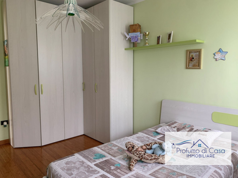 VIGONZA - Siamo lieti di presentare un'affascinante casa singola situata nel cuore residenziale d...