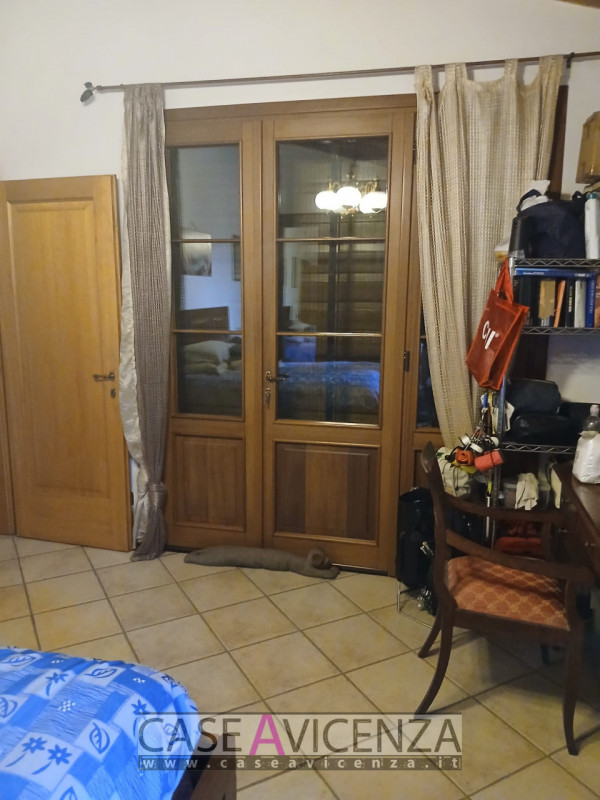 NANTO - COLLINA - Proponiamo in "ESCLUSIVA" la vendita di una casa singola disposta tutta su un p...