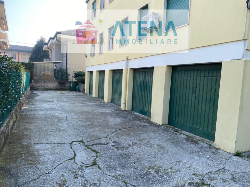 rif. 23636

PADOVA - FORCELLINI
affitto stanza LIBERA DA META' AGOSTO 2026 - SOLO RAGAZZA

In qua...