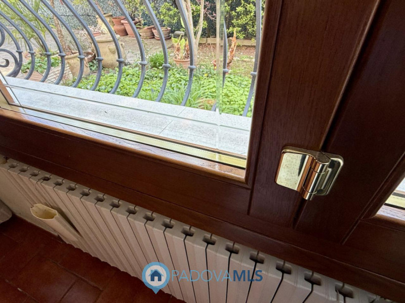 Immobile in esclusiva al Gruppo Padova MLS

SAN BELLINO - ARCELLA: In un contesto residenziale tr...