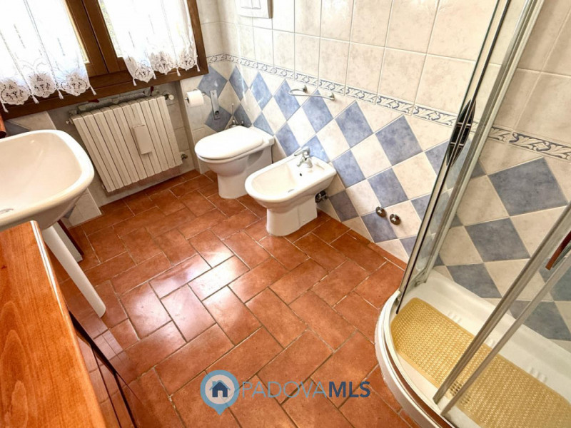 Immobile in esclusiva al Gruppo Padova MLS

SAN BELLINO - ARCELLA: In un contesto residenziale tr...