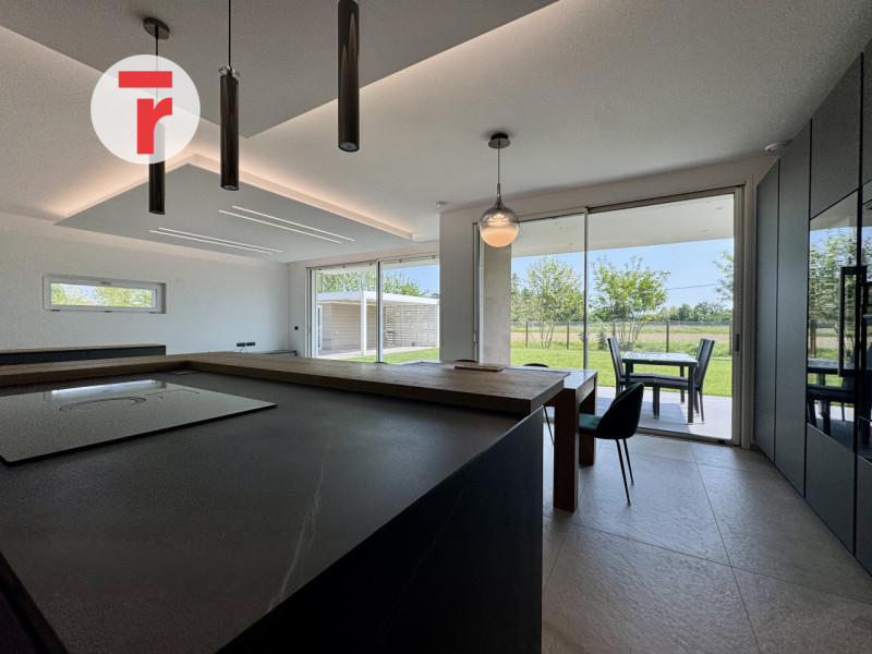 SAN GIORGIO - vicinanze CAMPODARSEGO, CAMPOSAMPIERO -- zona verde e tranquilla, con tutti i servi...