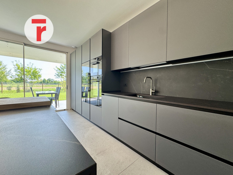 SAN GIORGIO - vicinanze CAMPODARSEGO, CAMPOSAMPIERO -- zona verde e tranquilla, con tutti i servi...