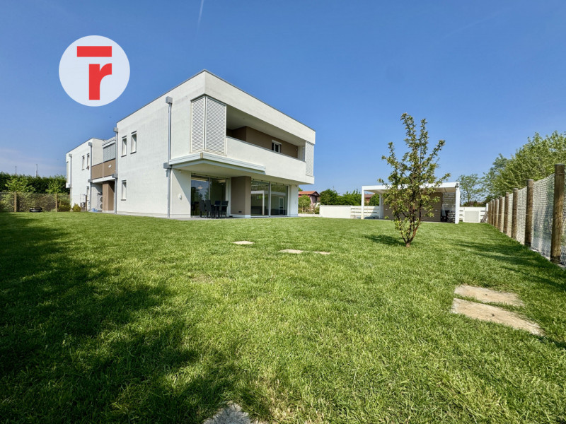 SAN GIORGIO - vicinanze CAMPODARSEGO, CAMPOSAMPIERO -- zona verde e tranquilla, con tutti i servi...