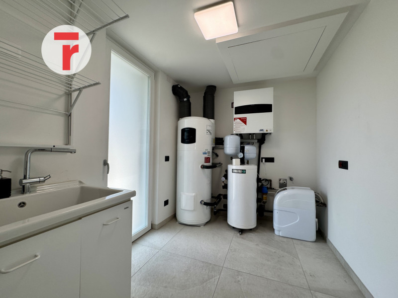 SAN GIORGIO - vicinanze CAMPODARSEGO, CAMPOSAMPIERO -- zona verde e tranquilla, con tutti i servi...