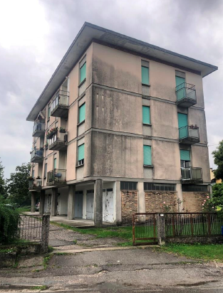 Rif. A.A.476-24

Vendita all'asta - appartamento al 2° piano con garage in data 10 giugno 2026

D...