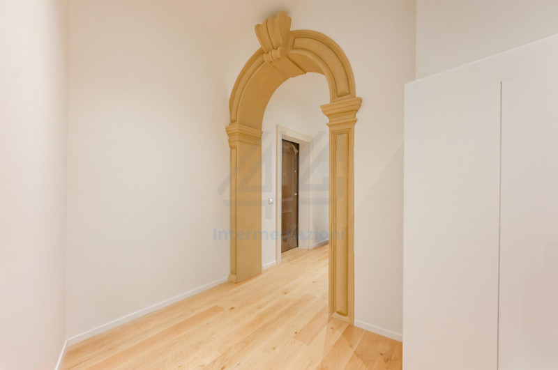 L’essenza del lusso nel centro storico di Padova.
Nel contesto esclusivo di una prestigiosa dimor...