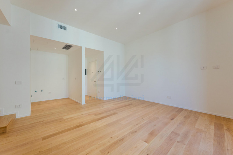 L’essenza del lusso nel centro storico di Padova.
Nel contesto esclusivo di una prestigiosa dimor...