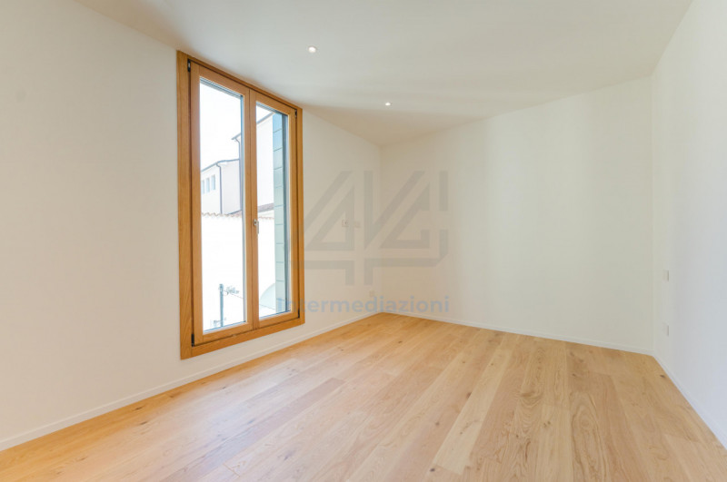 L’essenza del lusso nel centro storico di Padova.
Nel contesto esclusivo di una prestigiosa dimor...