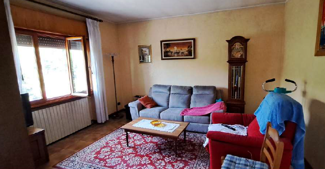 Rif. A.A.5-25

Vendita all'asta - bifamiliare su 2 livelli con garage in data 10 giugno 2026

Des...