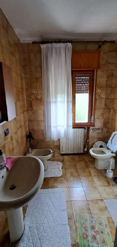 Rif. A.A.5-25

Vendita all'asta - bifamiliare su 2 livelli con garage in data 10 giugno 2026

Des...