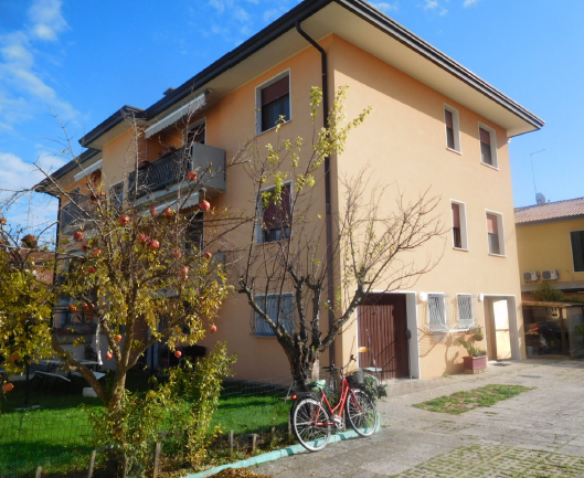 Rif. A.A.324-25

Vendita all'asta - appartamento al 2° piano con box auto in data 10 giugno 2026
...