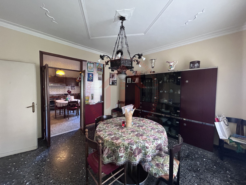 RIF: FR028 SELVAZZANO DENTRO - CASELLE Proponiamo in vendita casa singola indipendente su più liv...