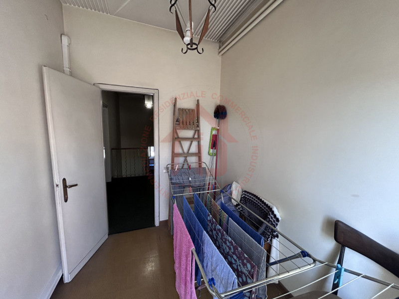 RIF: FR028 SELVAZZANO DENTRO - CASELLE Proponiamo in vendita casa singola indipendente su più liv...
